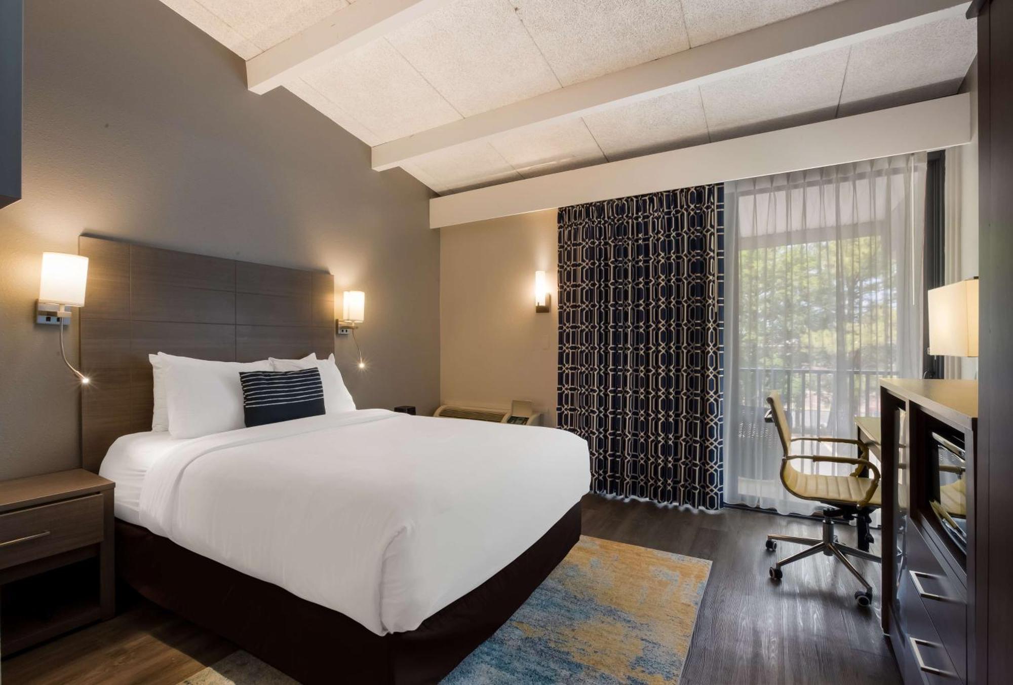 The Hub Middletown Red Bank- Best Western Signature Collection Dış mekan fotoğraf